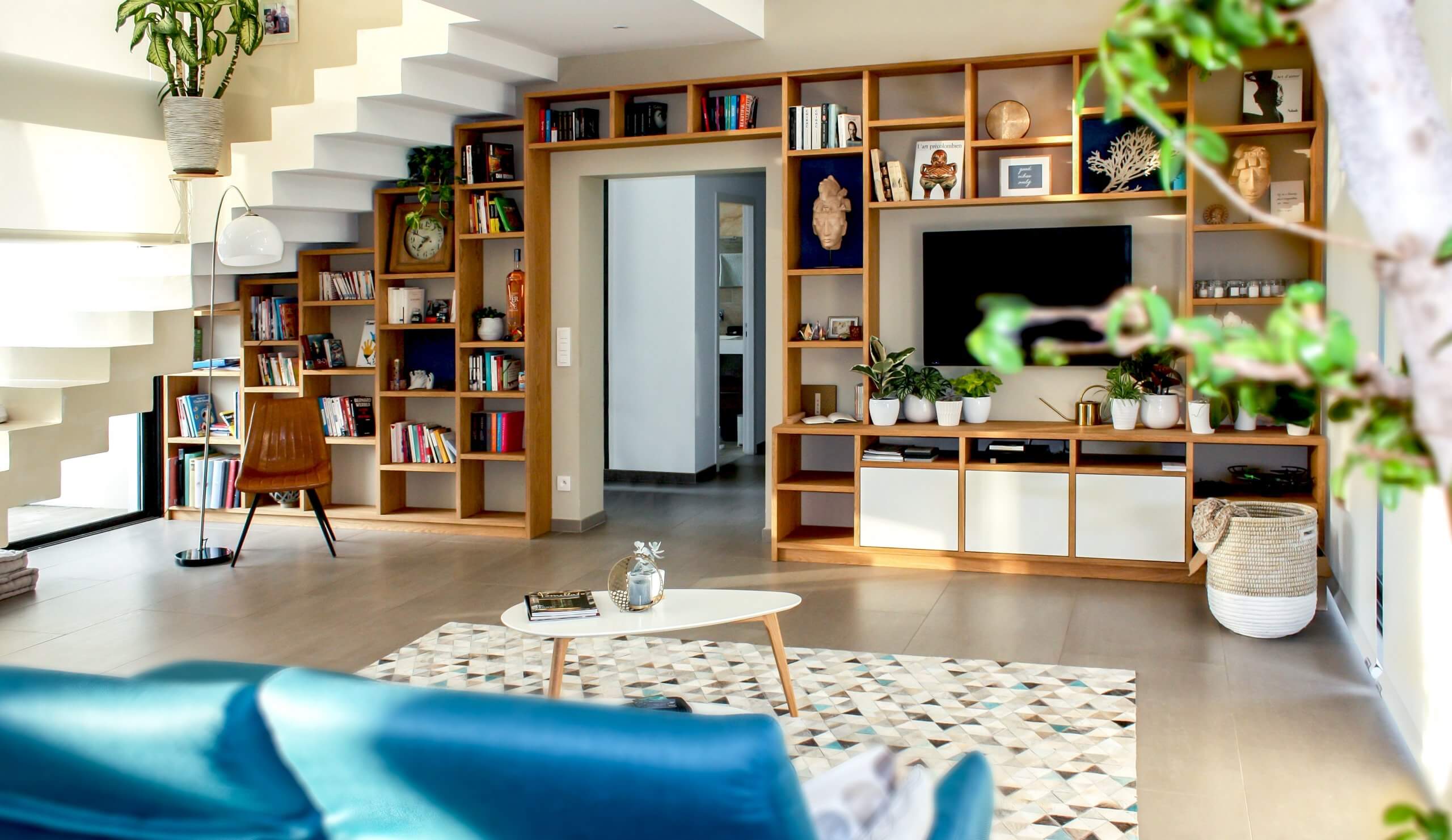 Modern interiors: Incorporate the Eco-friendly, versatile, and flexible materials | MessHall